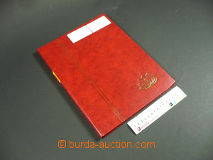 101187 - 1974-78 TOPICAL STAMP COLLECTING / FOOTBALL collection of s