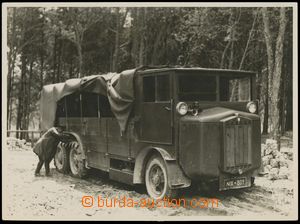 110307 - 1935? MILITARIA combat vozidlo, format 23x17cm, embossed ma