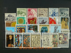 113177 - 1941-75 menší sestava svěžích známek, obsahuje Mi.269 + 9 ko