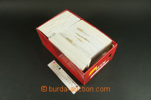 118861 - 1993-2001 ČESKO partie dopisnic v krabici od bot, nominál