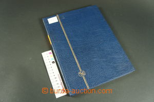 120928 - 1930-60 BELGIUM collection of stamps in 8-sheet stockbook,