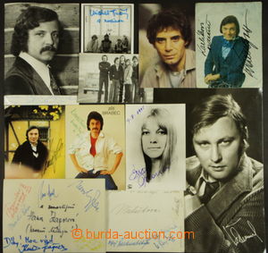 166929 - 1970-90 selection of signatures known zpěváků, contains: