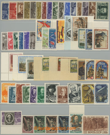 267206 - 1945-1960 SELECTION of / chosen mainly complete sets, i.a.: