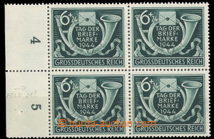 36290 - 1944 Mi.904 Day of Stamp, block of four with margin and plat