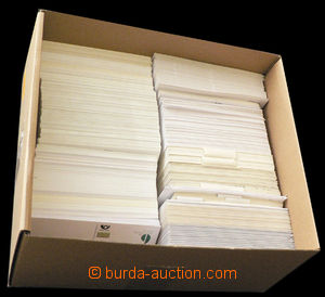 37784 - 1993-2001 CZECH REPUBLIC accumulation PC and pictorial post