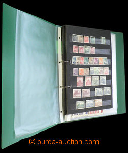 37895 - 1939-45 BOHEMIA-MORAVIA comp. of stamps on pages in spiral