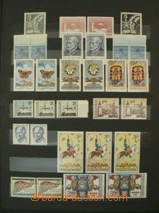 87183 - 1945-81 CZECHOSLOVAKIA 1945-92 / COLOR VARIETIES selection