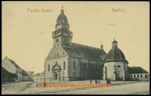112105 - 1907 SKALICA (Szakolca) - náměstí s kostelem; prošlá, l