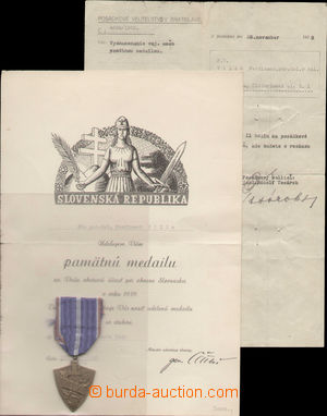 119810 - 1940 SLOVENSKO  pamětní medaile včetně dekretu a zvacíh