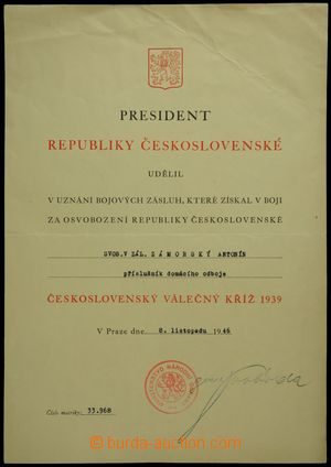 121068 - 1946 ČSR I.  presidentský dekret na udělení Čs. váleč