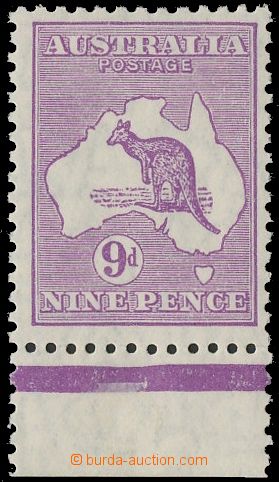 125110 - 1929 Mi.83, Map with kangaroo, marginal piece, folded in per