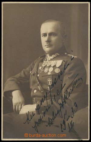 129413 - 1933 POLSKO  foto důstojníka s podpisem a věnováním, Fo