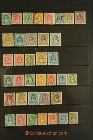 130186 - 1925-33 [SBÍRKY]  partie známek na zásobníkovém listu, 