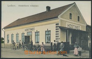130372 - 1905 LEDKOV - Holubičkova restaurace, lidé před domem, vy