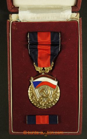 130764 - 1968 CZECHOSLOVAKIA 1945-92  Order of the Republic, II. shap