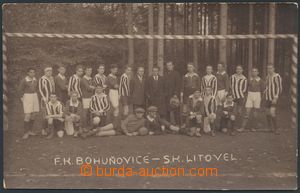 137055 - 1930 FOTBAL, společné foto, utkání F.K. BOHUŇOVICE - S.