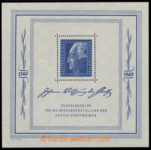 144199 - 1949 SOVĚTSKÁ ZÓNA  Mi.Bl.6, aršík Goethe, stopy po ná
