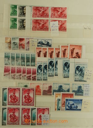 146332 - 1923-47 [COLLECTIONS]  comp. of stamps Yugoslavia, contains 