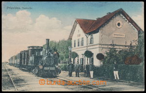 152597 - 1919 PRIEVIDZA - nádraží s lokomotivou v popředí, kolor
