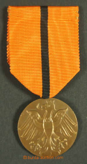 153195 - 1947 Memorial medal of the 8th shooting regiment in Silesia;