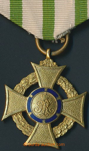 153379 - 1914-1917 Cross of Honour after/behind dobrovolnou health ca
