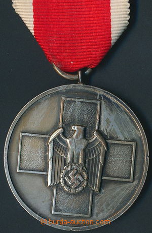 153406 -  Medaile Německé lidové péče, 3. stupeň; skvrny, jemn