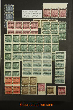 155512 - 1939-1945 [COLLECTIONS]  smaller accumulation in 4 full stoc