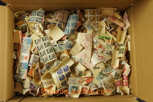 173351 - 1945-1992 [COLLECTIONS]  box with scattered stamp., unstampe