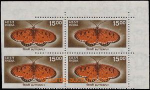 182338 - 2000 Sc.1827, Motýl 15Rp, horní rohový 4-blok s částeč
