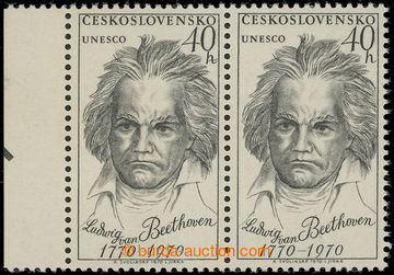 210424 - 1970 Pof.1813ST, Beethoven 40h, horizontal pair with margin 