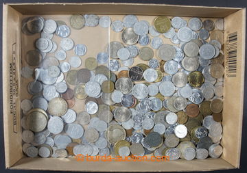 219810 - 1939-1992 PARTIE / coins in box, from Protectorate, Slovakia