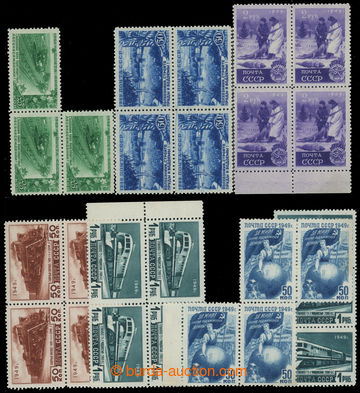 220385 - 1949 SELECTION of / chosen stamps in strips and blocks: Mi.1