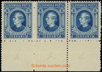 224978 - 1939 Sy.31C, Hlinka 2,50 Koruna, horizontal strip of 3 with 