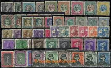 225681 - 1928-1938 Mi.177-320, selection of 13 various used sets Kind