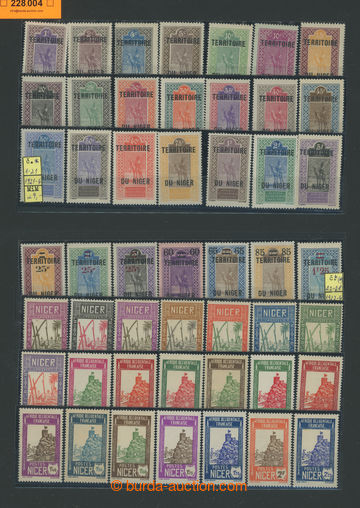 228004 - 1921-1941 PARTIE / various sets and stamps, contains i.a. Mi
