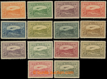 230866 - 1939 SG.212-225, Airmail ½P - £1; complete sought issue, m