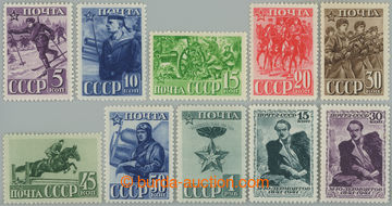 238019 - 1941 Mi.793A-800A + 819A-820A, série 23. výročí Rudé ar