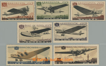 242474 - 1937 Mi.571-577, Letecké 10k - 1R; kompletní série, čás
