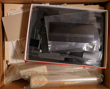 243713 -  [SBÍRKY]  OBALY / použité obaly na známky, pohlednice, 