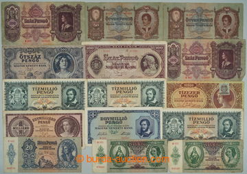 243820 - 1930-1946 MAĎARSKO / sestava 24ks bankovek z uvedeného obd