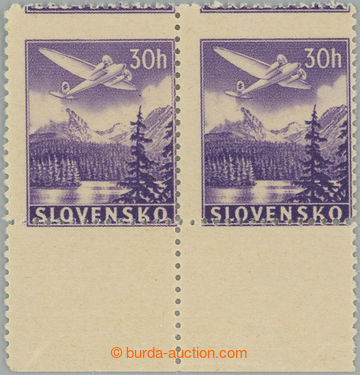 245570 - 1939 Sy.L1 production flaw, Air 30h violet, horizontal pair 