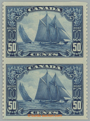 262554 - 1928-1929 SG.284, pair Sailing Ship 50c, OMITTED horiz. perf