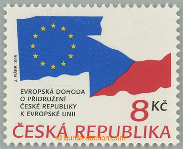 267372 - 