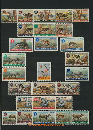 273692 - 1900-2000 [SBÍRKY]  AKUMULACE / CELÝ SVĚT / v IKEA krabic