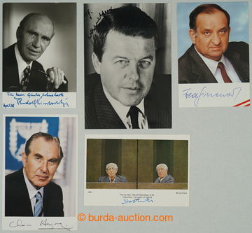 275822 -  POLITICI / sestava pohlednic a čb fotografií s podpisy v�