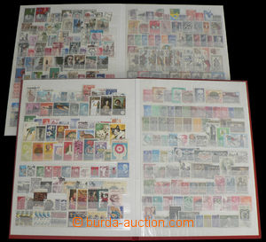 30323 - 1950-80 MOTIVE  various, whole world, in two new 4-sheet sto