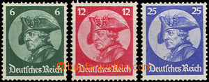 37347 - 1933 Mi.479-81 Frederick II of Prussia, light hinged, otherw