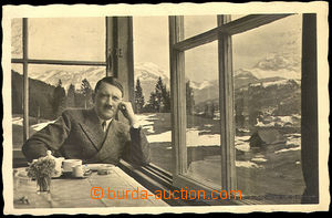 37675 - 1938 Adolf Hitler odpočívá na horách, foto, prošlá, p