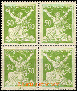 38092 - 1920 Pof.156, 50h zelená ve 4-bloku s retuší lístků R9E
