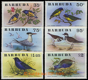 47969 - 1976 Mi.261-266 Birds, complete set 6 pcs of, 1x small flaw 